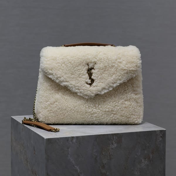 Express delivery Saint Laurent Medium Lulu Shoulder Bag Replica San08112