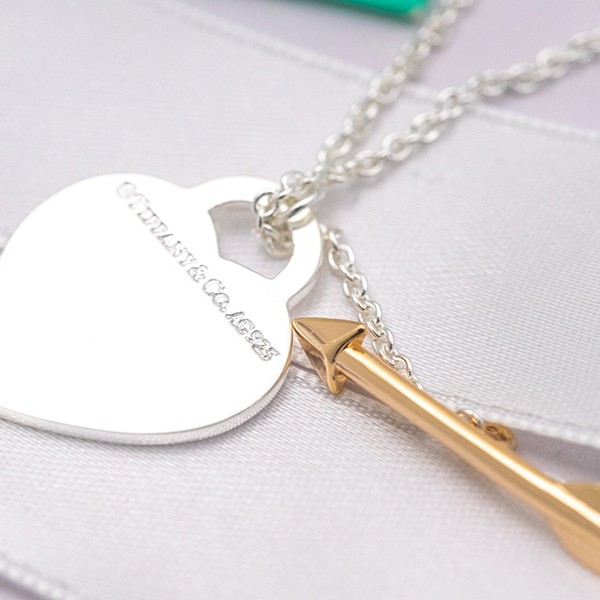 Return to Tiffany Replica Lovestruck Heart Tag Pendant 70878224