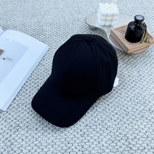 Dior replica baseball cap with embroidered logo det56820