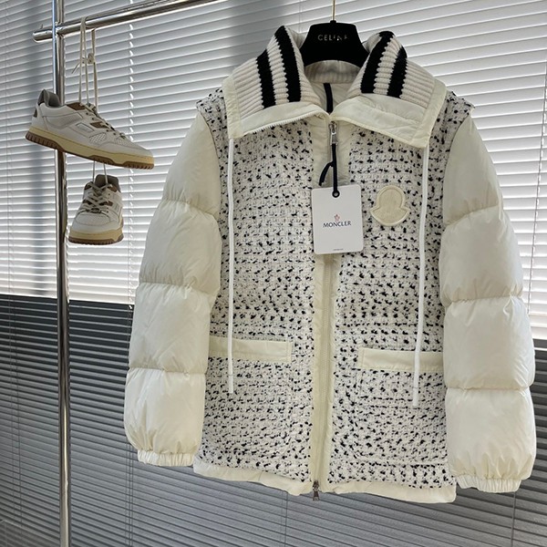 Hard to find Moncler replica Gambie short down jacket I20931A000 59596W9F09 Hard to find Moncler replica Gambie short down jacket I20931A000 59596W9F09