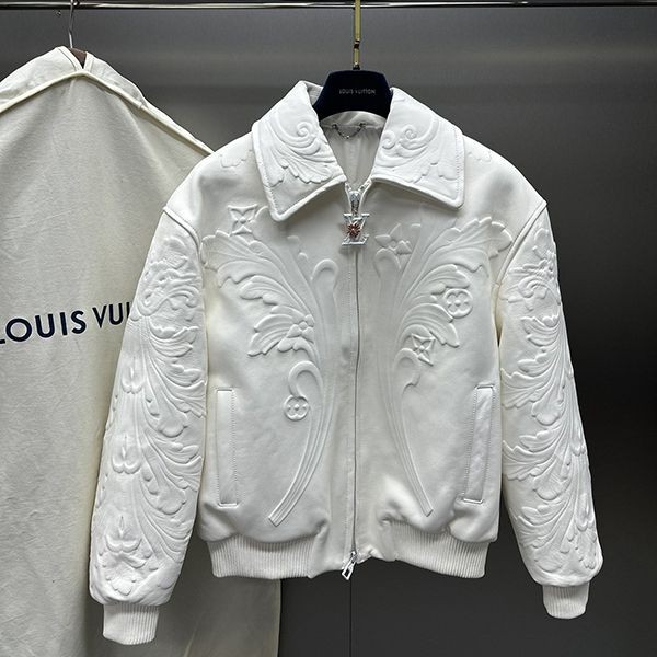 Louis Vuitton Ornament Detail Leather Blouson Logo Replica 1AB97K Louis Vuitton Ornament Detail Leather Blouson Logo Replica 1AB97K
