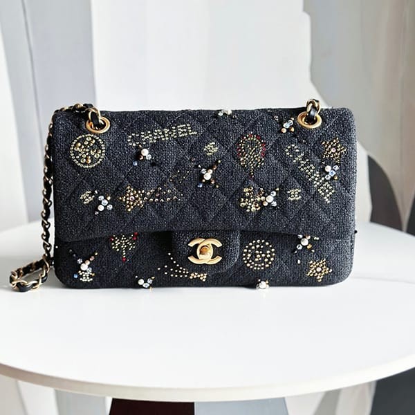 Super low price! Replica Chanel Classic Small Handbag shg45948