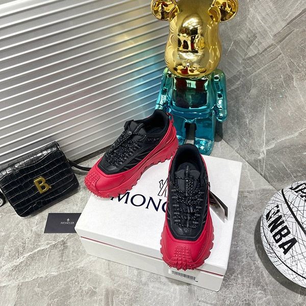 New design Moncler Trailgrip GTX sneakers replica moi19052