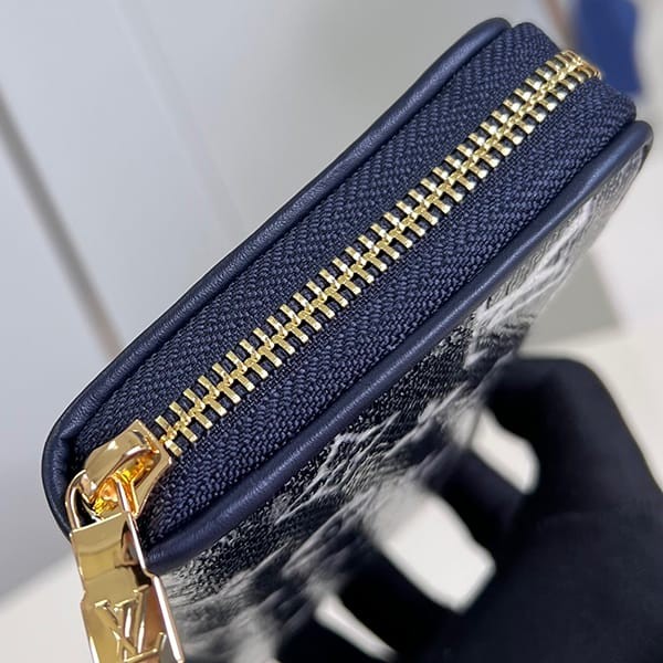 I definitely want it! Louis Vuitton Monogram Denim Zippy Wallet Replica Long Wallet M82468