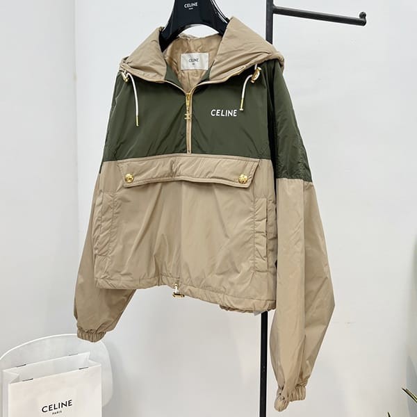 Love at first sight? Replica Celine cropped logo windbreaker 2W744255T.03MB