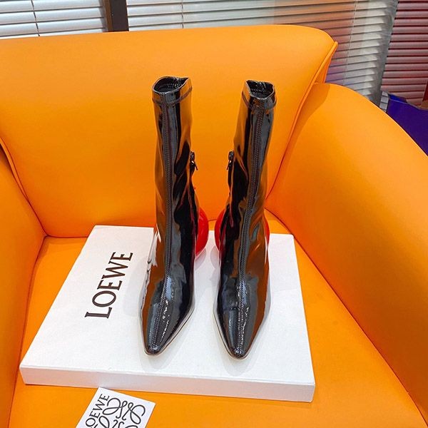 Latest and stylish Loewe leather balloon decorated high heels replica loo07094