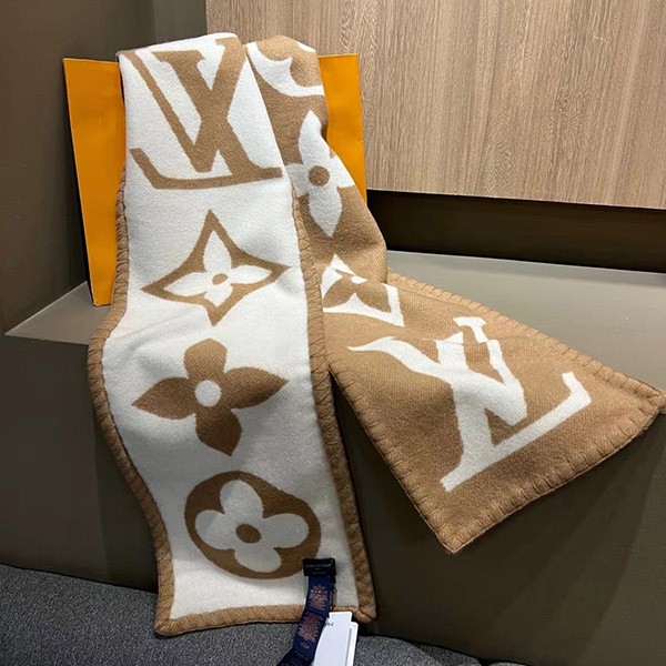Louis Vuitton Replica Echarpe Sweet Dream Scarf vuj33627