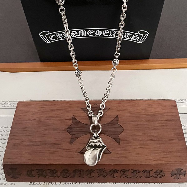 Chrome Hearts Lip & Tongue Charm Replica Kua86555