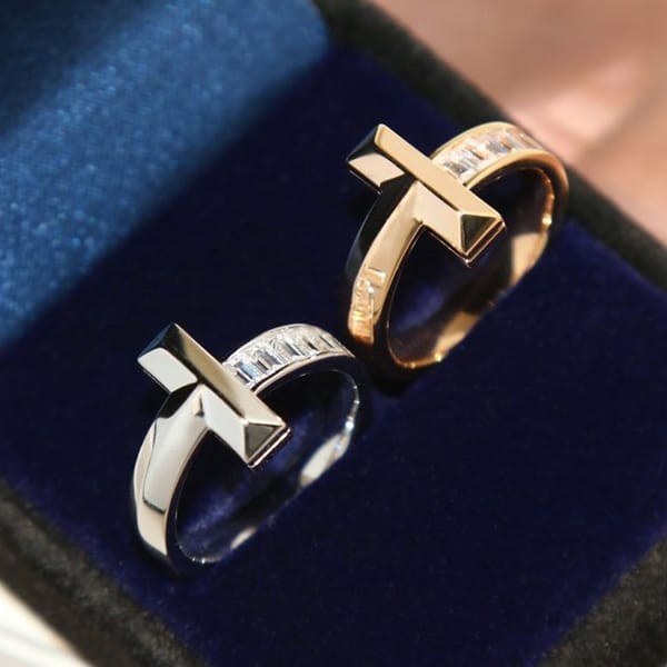 The rapidly growing popularity of Tiffany replica TT one ring, gorgeous two-tone Tic19968