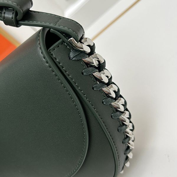 24 Autumn/Winter Pre-Stella McCartney Frayme Medium Shoulder Bag stb71014