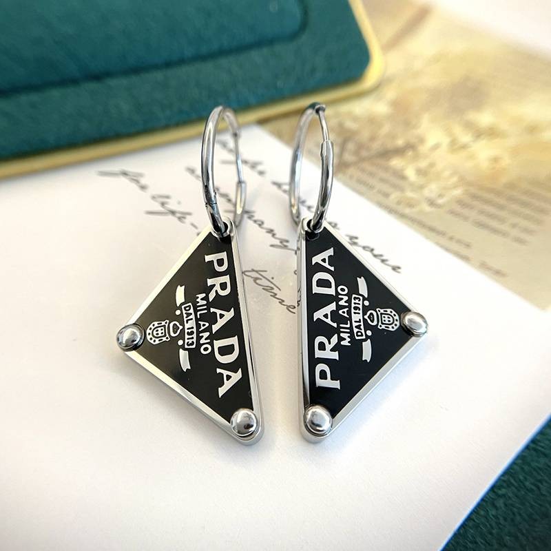 ☆Very popular☆Perfect gift? Prada symbol earrings, beautiful pue26589 ☆Very popular☆Perfect gift? Prada symbol earrings, beautiful pue26589