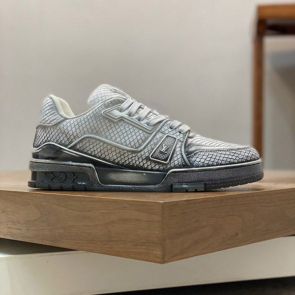 New design Louis Vuitton sneakers LV trainers fake vub51848