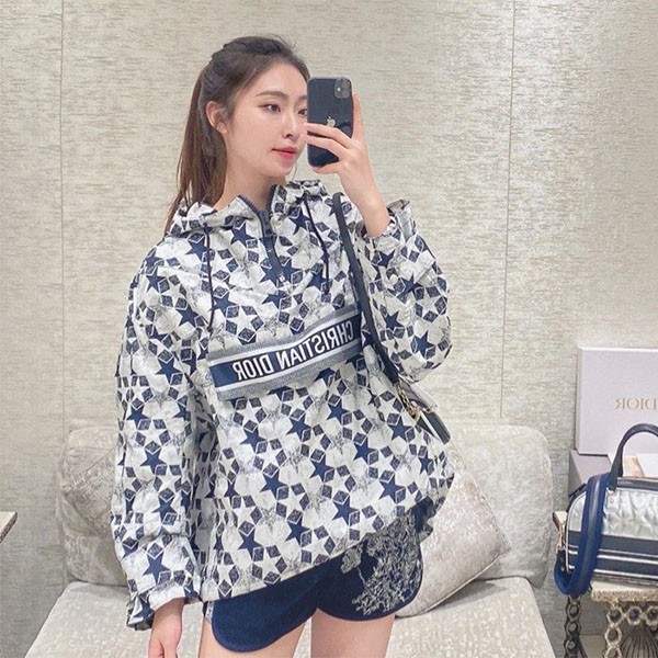 Replica Dior Etoile Technical Taffeta Jacquard Anorak 217C10A2977_X5803 Replica Dior Etoile Technical Taffeta Jacquard Anorak 217C10A2977_X5803