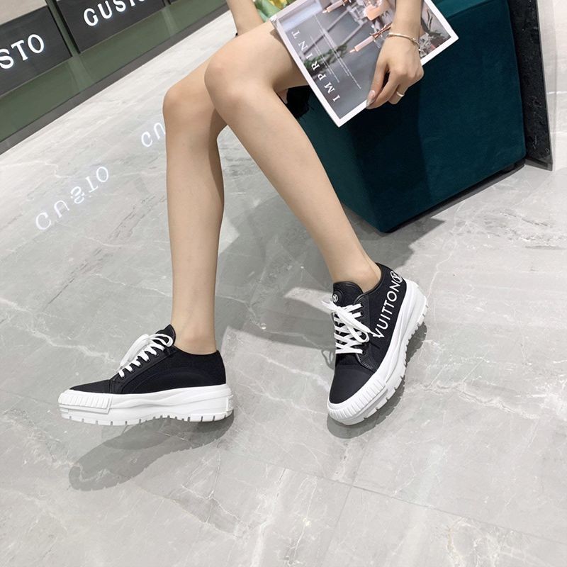 [Very popular] Louis Vuitton LV Squad Line Sneakers Replica vus23134