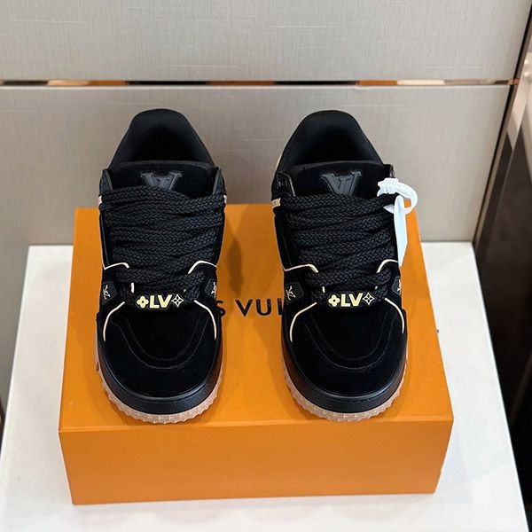 Louis Vuitton Trainer Maxi Line Sneakers Replica vuj54945