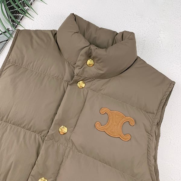 Easy to use Celine Triomphe quilted down vest copy 2W987906V.02KK