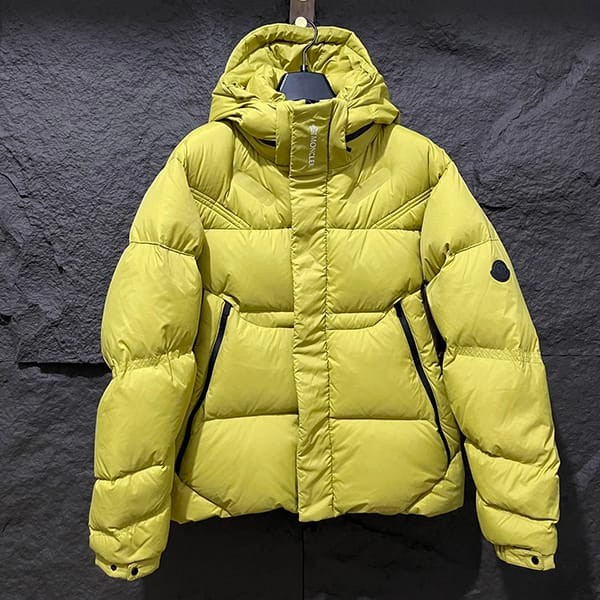 Free shipping Moncler Jarama Men's Down Jacket Replica mop71443