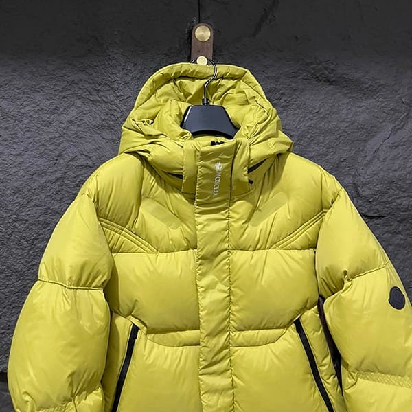 Free shipping Moncler Jarama Men's Down Jacket Replica mop71443