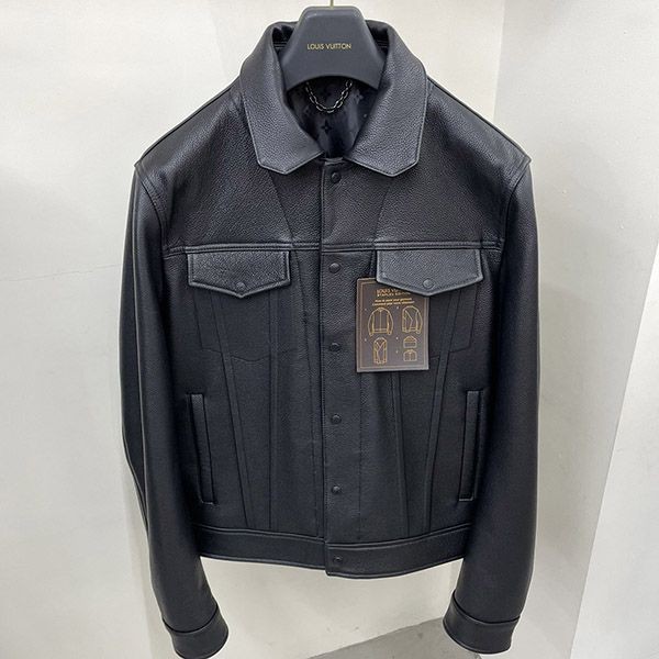 Classic Louis Vuitton leather boxy jacket vur66070 Classic Louis Vuitton leather boxy jacket vur66070