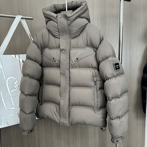 New color ☆ Rare [Fendi] Black hooded down jacket copy fej00546