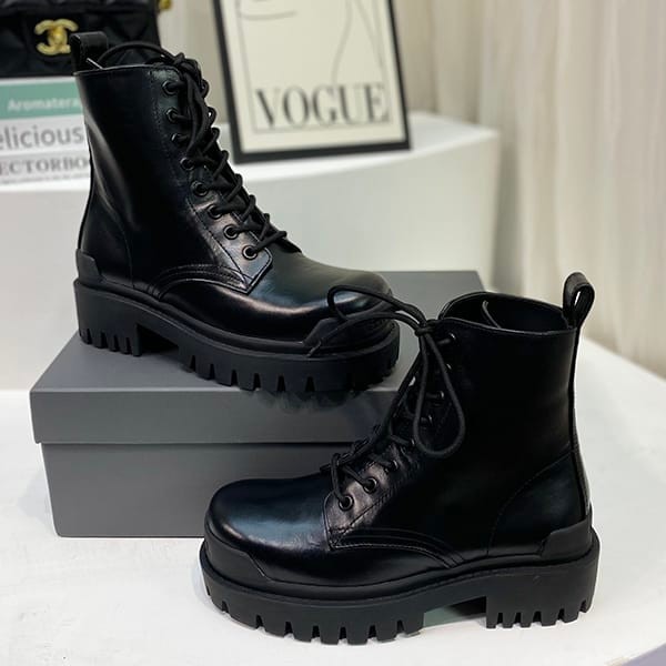 Super low price! Balenciaga STRIKE LACE-UP Boots, fake, thick sole, 590974WA9601000