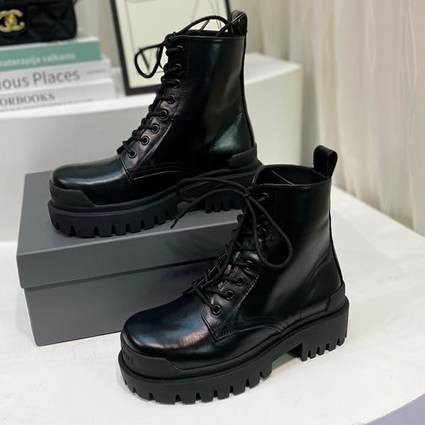 Super low price! Balenciaga STRIKE LACE-UP Boots, fake, thick sole, 590974WA9601000