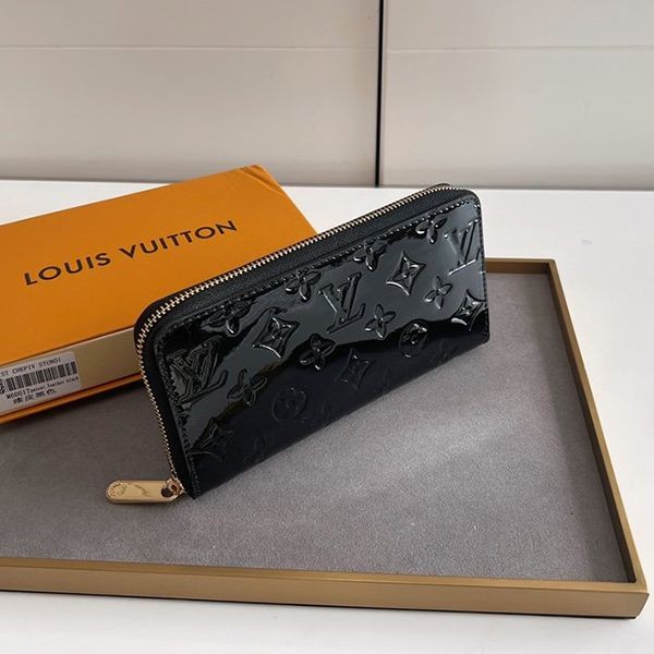 Louis Vuitton Zippy Wallet Red Long Wallet Replica vus70596
