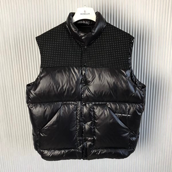 Latest and stylish 7 Moncler copy Fragment Hiroshi Fujiwara Osten down vest H209U1A00006 M2313999 Latest and stylish 7 Moncler copy Fragment Hiroshi Fujiwara Osten down vest H209U1A00006 M2313999