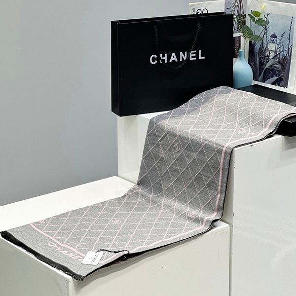 24 Autumn/Winter Pre-sale Chanel Cashmere Stole Replica Black & Pink shz06520