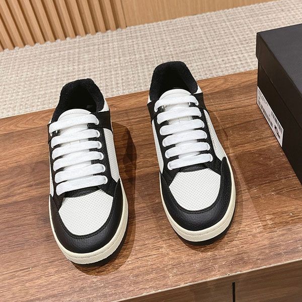 Love at first sight? Fake Saint Laurent women's sneakers Sav46508 Love at first sight? Fake Saint Laurent women's sneakers Sav46508