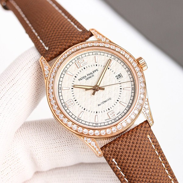 Patek Philippe Replica Calatrava Officer Pan68833