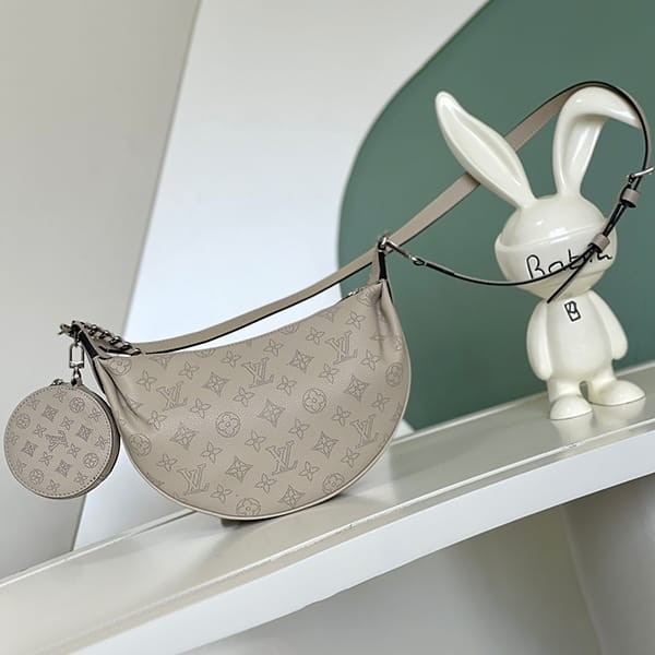 Recommended Louis Vuitton Baia MM Handbag Replica M22822