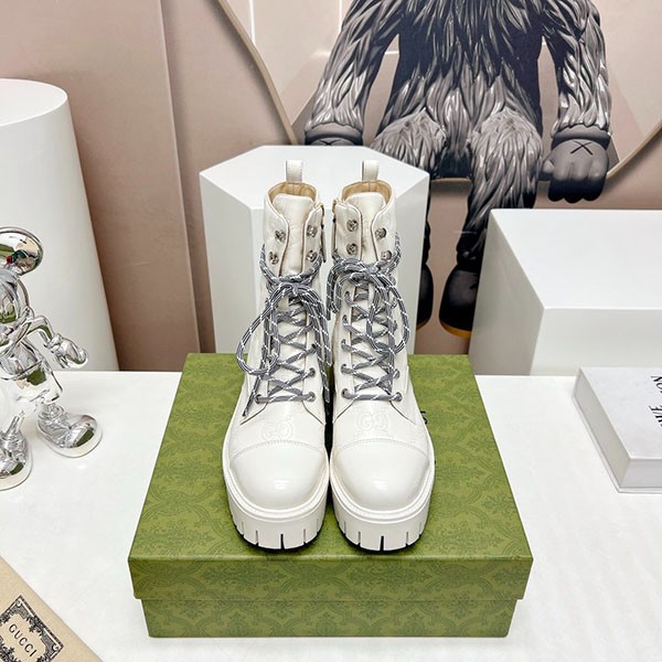 Gucci GG Matelasse Monogram Leather Up Boots Replica gul32627