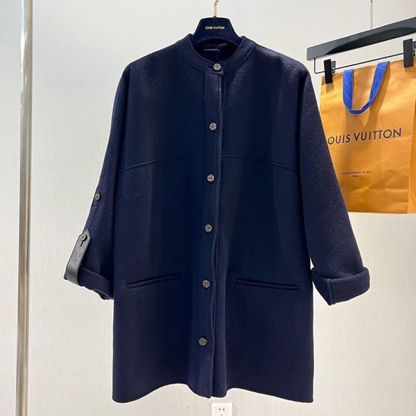 Secured Louis Vuitton Boxy Button Up Coat Replica vuo48847 Secured Louis Vuitton Boxy Button Up Coat Replica vuo48847