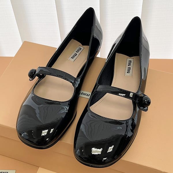 Hard to find Miu Miu patent leather shoes replica mys70133 Hard to find Miu Miu patent leather shoes replica mys70133