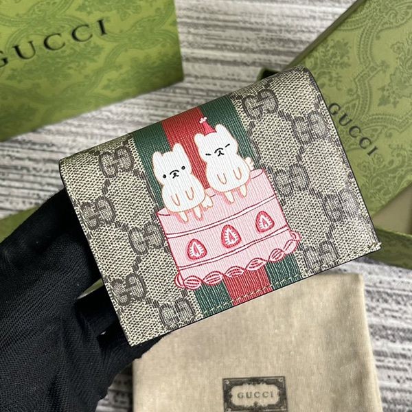 [New 23AW] Gucci Pikarar Bi-fold Wallet Replica guk97638
