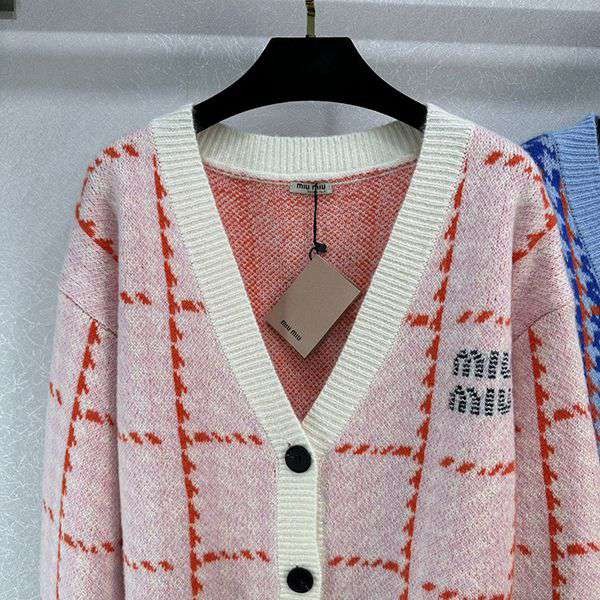 Attention-grabbing! Miu Miu knit cardigan replica, grade N myr23471