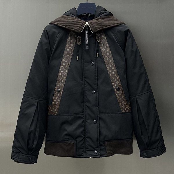 Love at first sight? Louis Vuitton Monogram Detail Hoodie Replica vuf22831