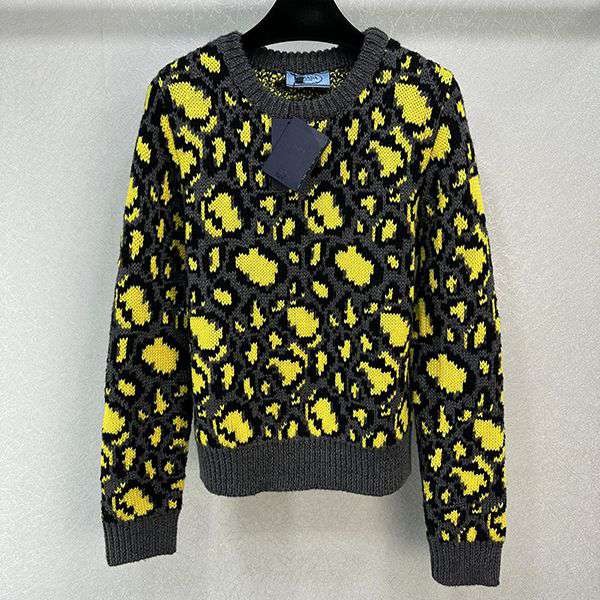 New color ☆ Rare Prada crew neck wool knit replica puv53225 New color ☆ Rare Prada crew neck wool knit replica puv53225