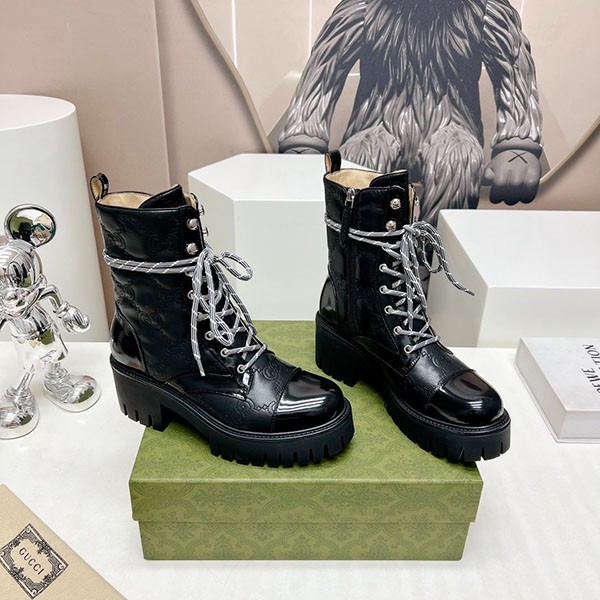 Gucci Replica GG Matelasse Monogram Leather Up Boots guh46200