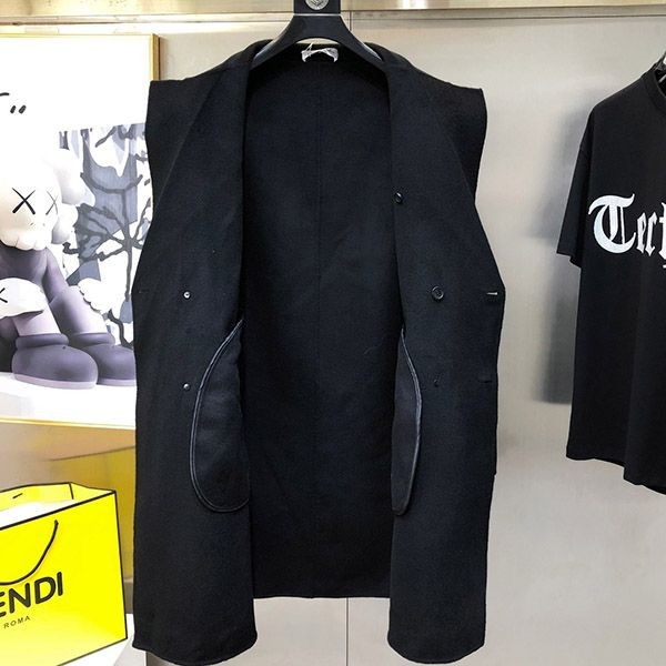 Latest and stylish Dior cropped peacoat in black deq51122