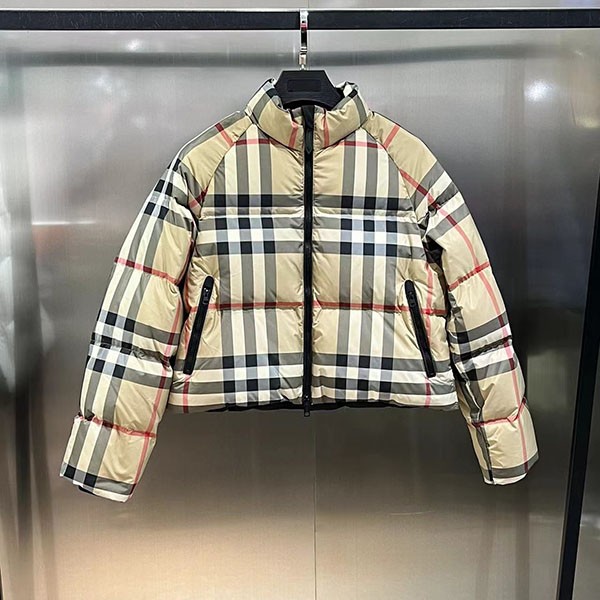 Burberry Check Down Jacket Replica Baj24533