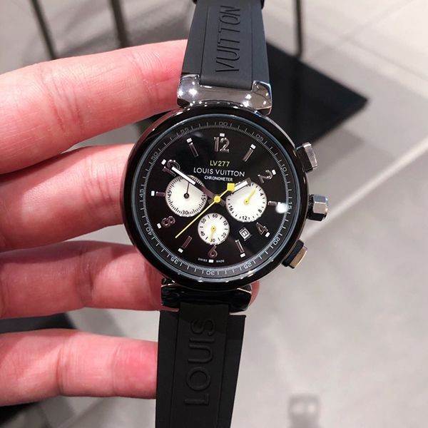 Louis Vuitton Tambour Replica Chronograph 42mm vuf95902