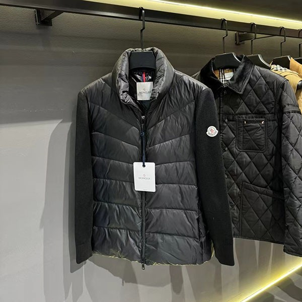 Moncler Replica Down Padding Knit Cardigan moy85458 Moncler Replica Down Padding Knit Cardigan moy85458