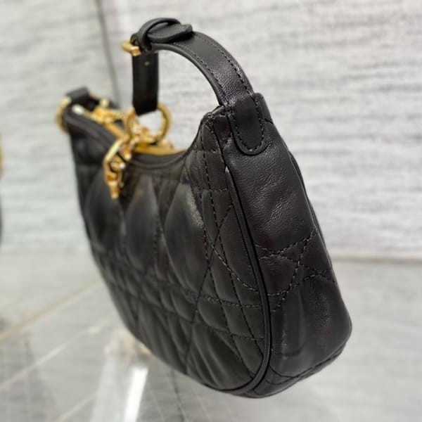 Easy to use Dior CD LOUNGE bag replica macrocannage lambskin dex25299