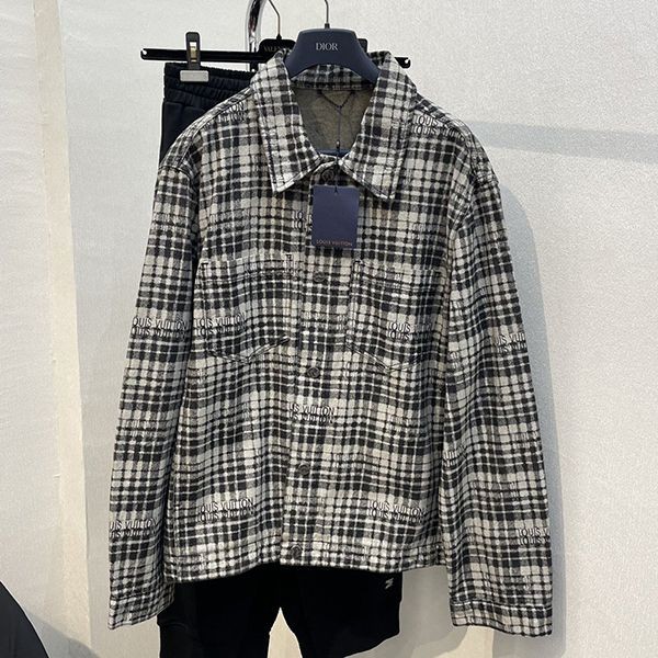 Classic and popular Louis Vuitton checked denim overshirt, fake 1ABY9G Classic and popular Louis Vuitton checked denim overshirt, fake 1ABY9G