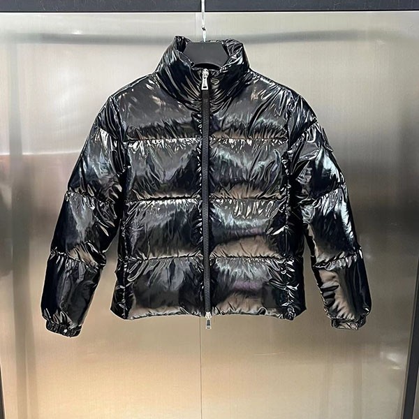 Moncler Replica Women's Meuse Short Down Jacket mog94835 Moncler Replica Women's Meuse Short Down Jacket mog94835