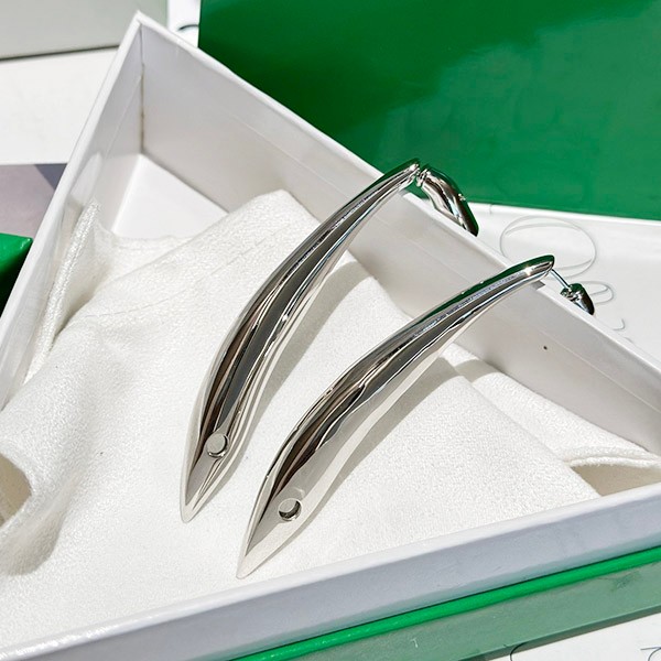 Bottega Veneta Replica Sterling Silver Sardine Earrings Featured in Vogue boh01155 Bottega Veneta Replica Sterling Silver Sardine Earrings Featured in Vogue boh01155