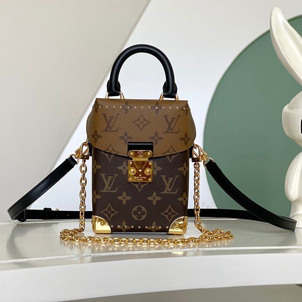 [The monogram is cute!] Louis Vuitton Camera Box Bag Replica M82465