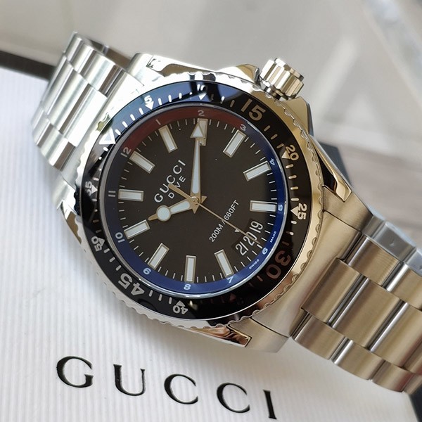 Gucci replica watch men's dive quartz gus00900